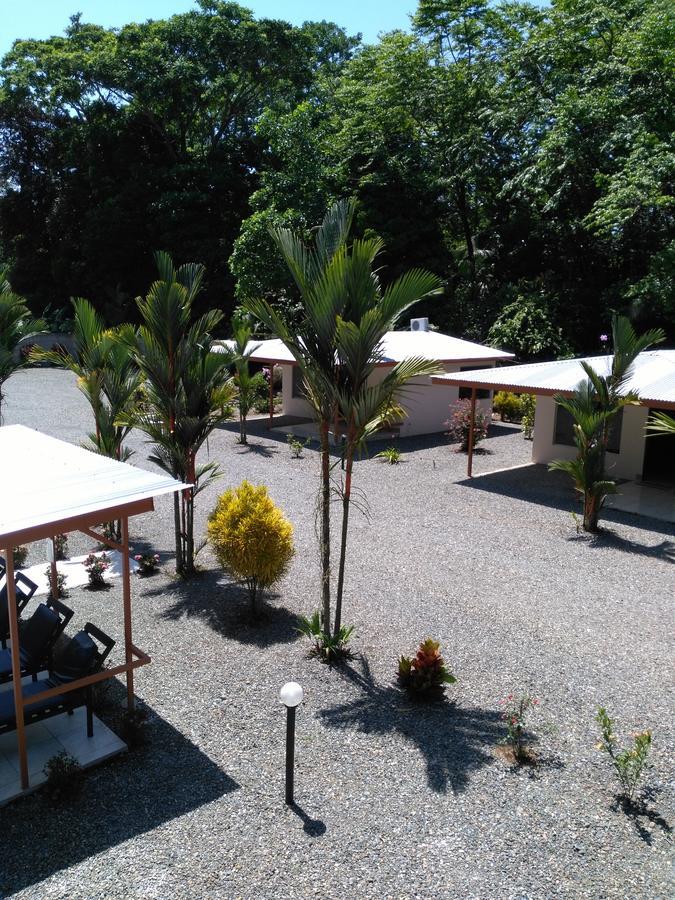 Puerto Vargas Lodge Cahuita Exteriör bild